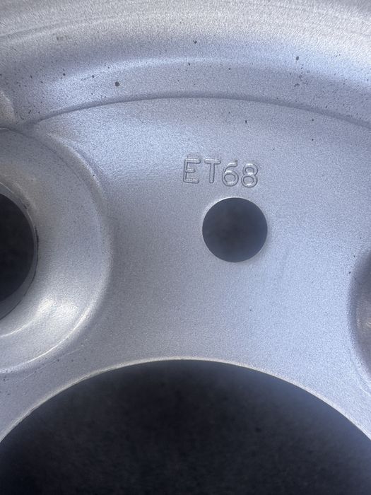 Fiat Ducato Jumper Boxer felgi 16 cali nowe 1374100080