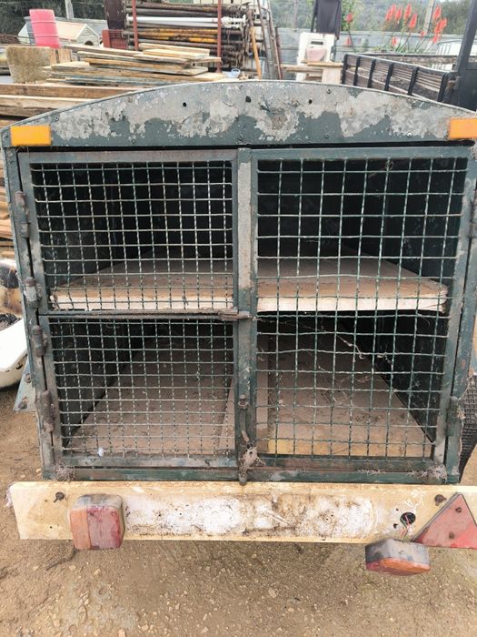 Atrelado de caça para cães