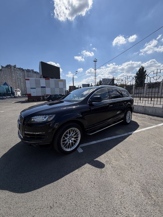 Продам Ауди Q7 3л дизель