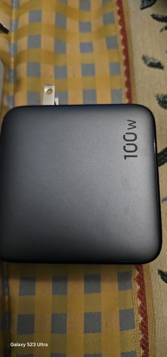 Fonte de alimentação 100w Ugreen Baseus  nova