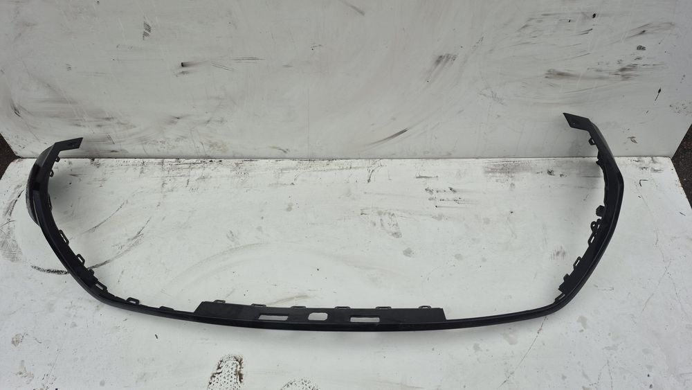 Spoiler dokładka zderzaka tylnego Porsche Macan  95B.807.579