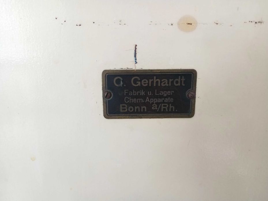 Antiga estufa de esterilização médica Alemã C. Gerhardt