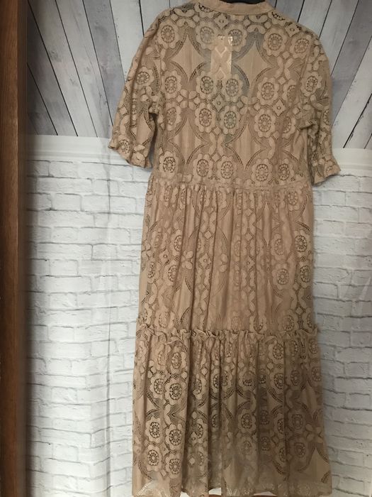 Жіноче плаття максі