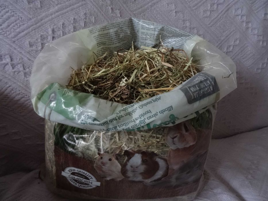 Сено для грызунов GimBi "Fieno natural" (полпачки)+подарок