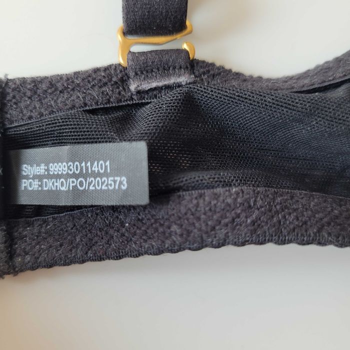 Czarny biustonosz Change rozmiar 60 E