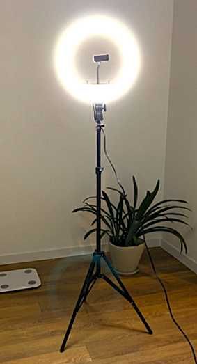 Кільцева лампа класична