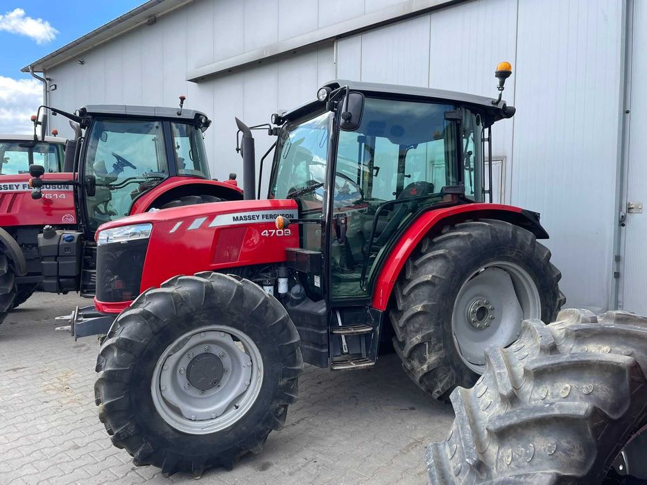 Massey Ferguson 4709