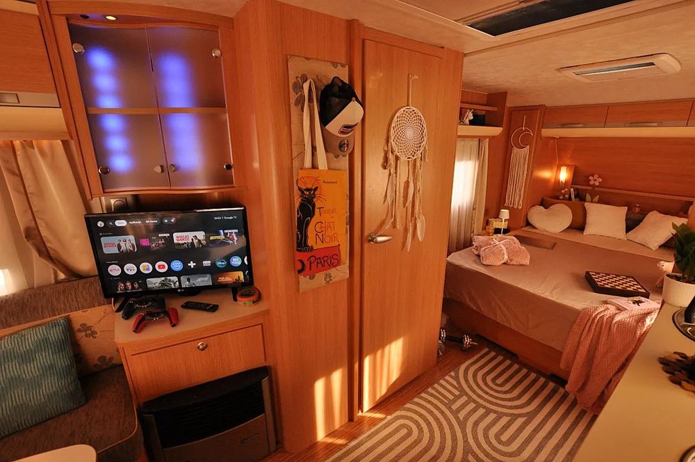 Adria ADORA 563 PU  KINGsize LUXURY Truma TV przedsionek ISABELLA
