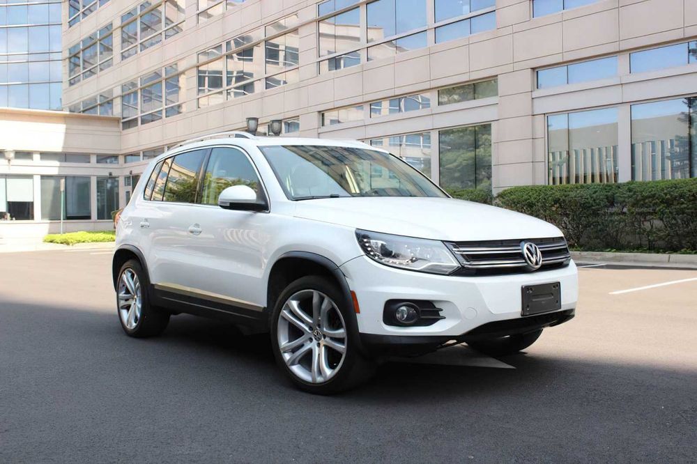 Volkswagen Tiguan      2013