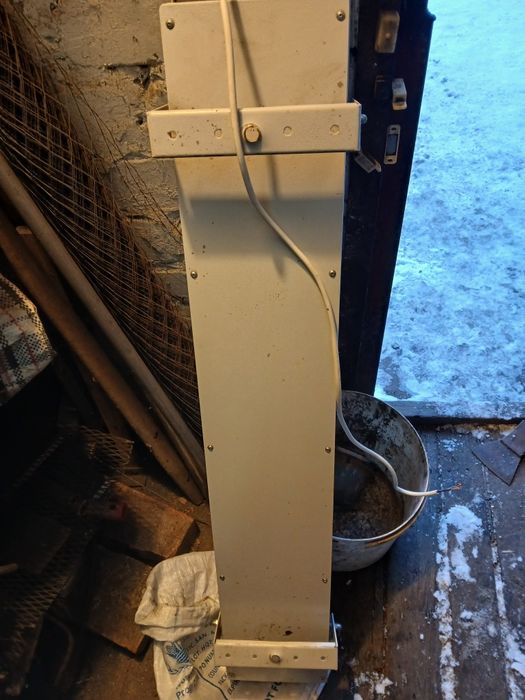 Прожектор свimлoлioдний