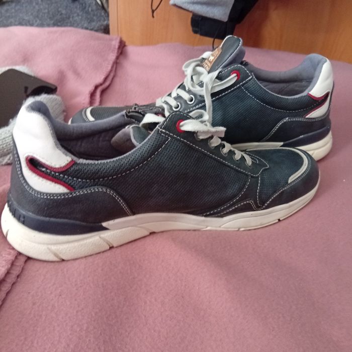 Buty Mustang rozm 46