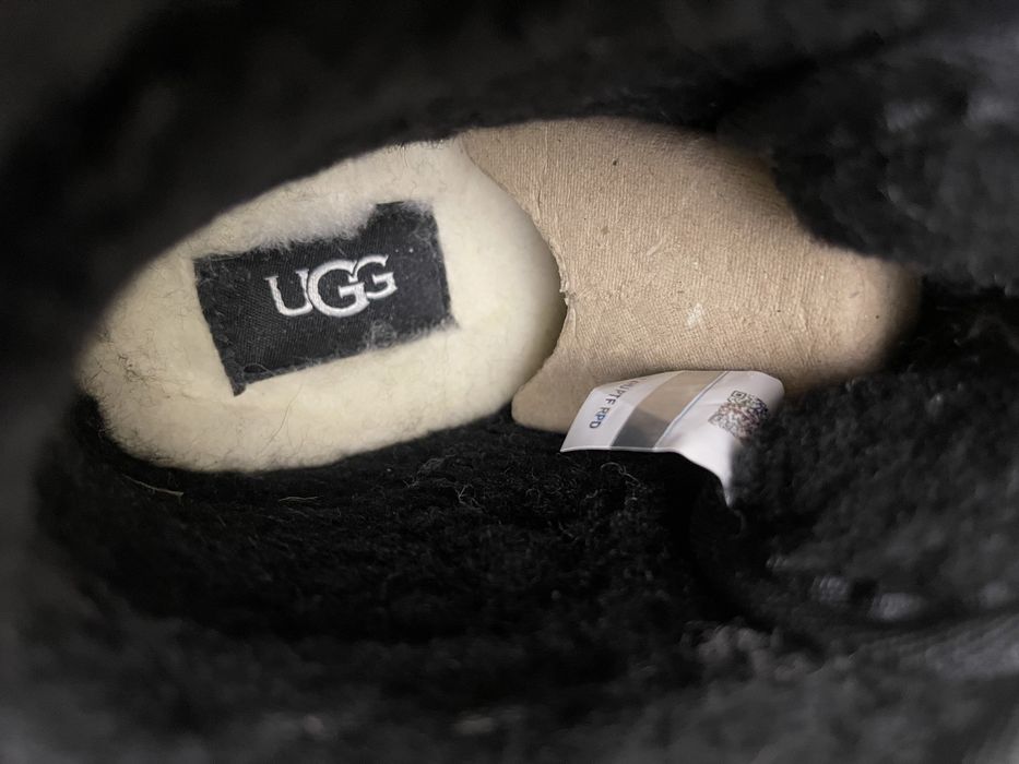 Ugg neumel Snapback уггі