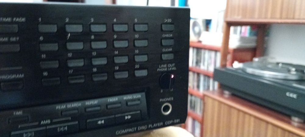 Leitor de cd Sony CDP-591