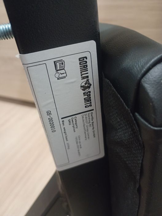 Krzesło do robienia brzuszków i dipów