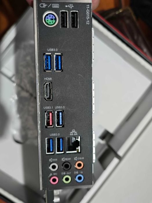 Bundle i5 9600k + DDR4 8gb + Gigabyte z390 Gaming x