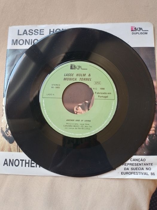Disco 45 rpm Another kind of loving de Lasse Holm & Monica Tornell