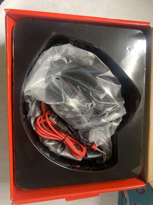 Fones auriculares bluetooth novos