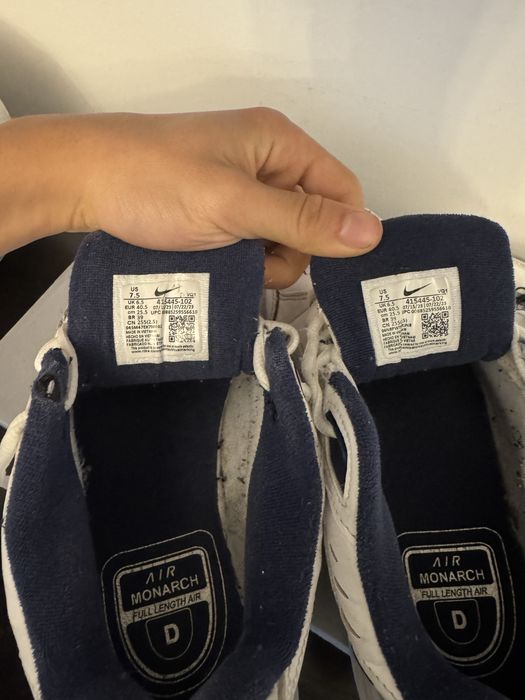 Sapatilhss Nike Air Monarch IV tamanho 40,5