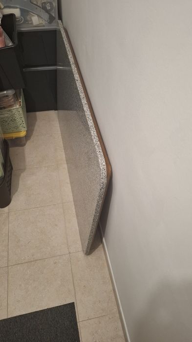 Tampo de mesa em granito