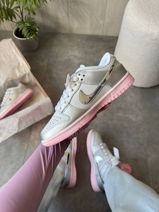 Кросівки Nike Dunk Low LX Metallic Silver Pink Foam жіночі кросівки найк сб данк