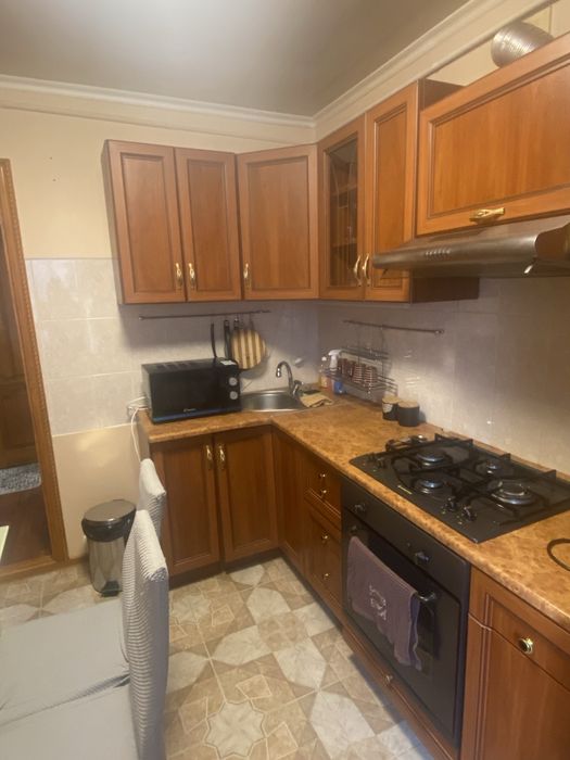 Подобово квартира двокімнатна 800грн.