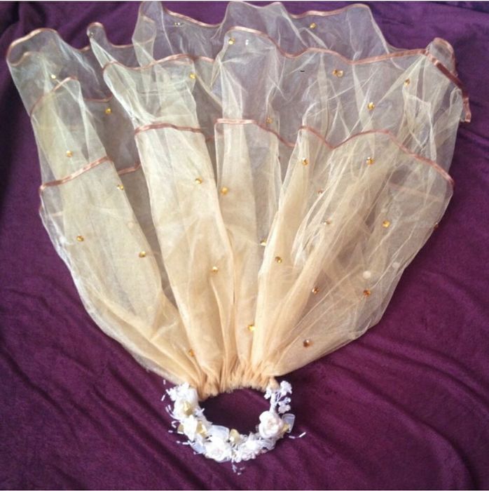 Продам фату на золотую свадьбу