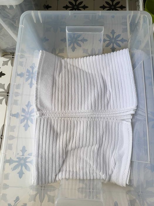 Roupa de cama e atoalhados para 6 pessoas