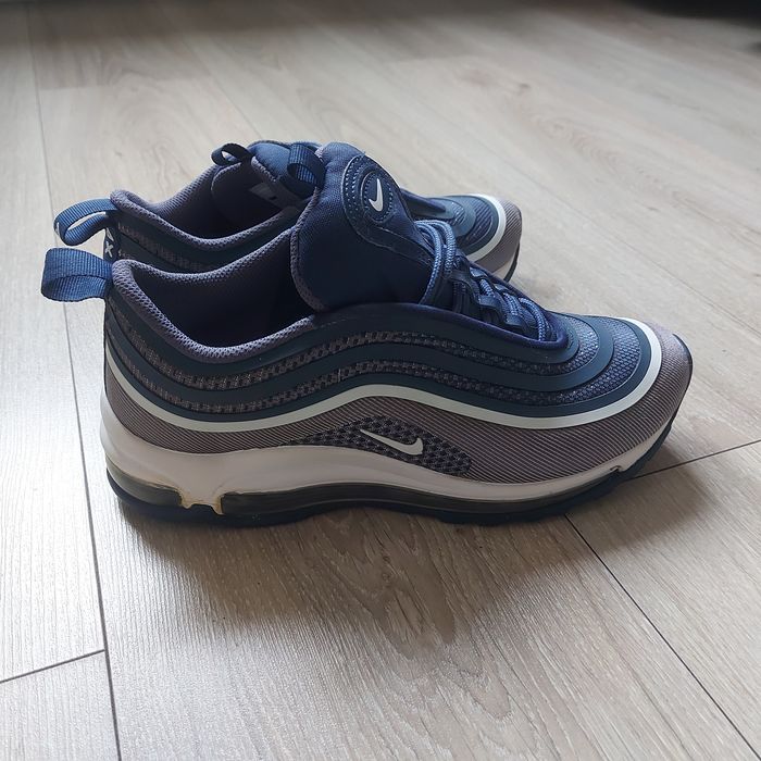 Продам кросовки 38.5