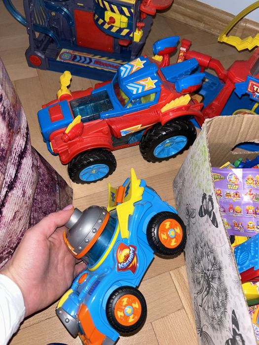 Zestaw zabawek super zings