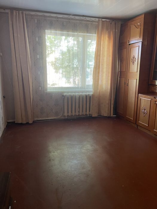 2 кімнатна квартира 1/2 поверх вулиця Камяномостівська