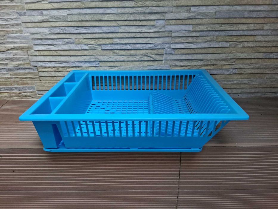 Vende-se Conjunto Escorredor Loiça/Cesto Roupa