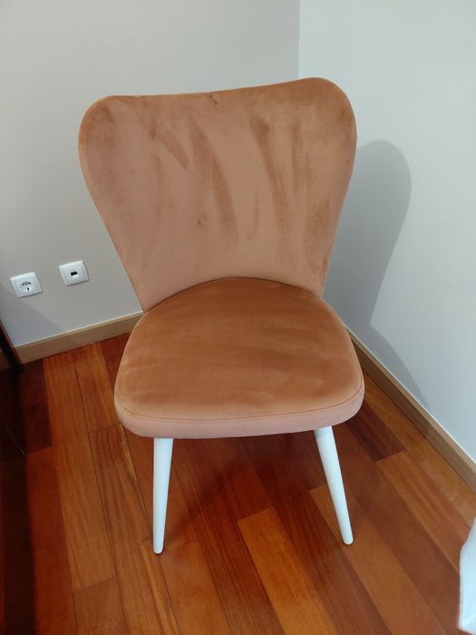 Poltrona  estilo moderno super linda