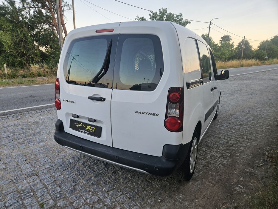 Peugeot partner 3 lugares ano 2018