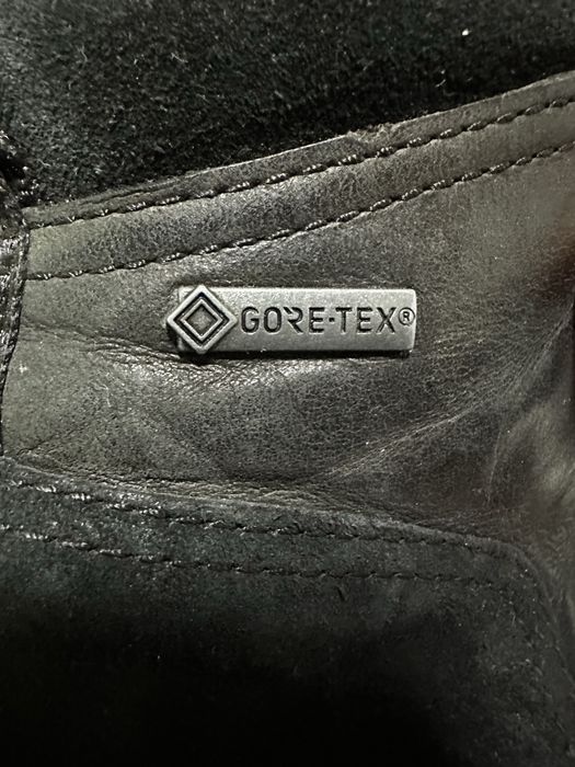 Ботинки кохані Clarks