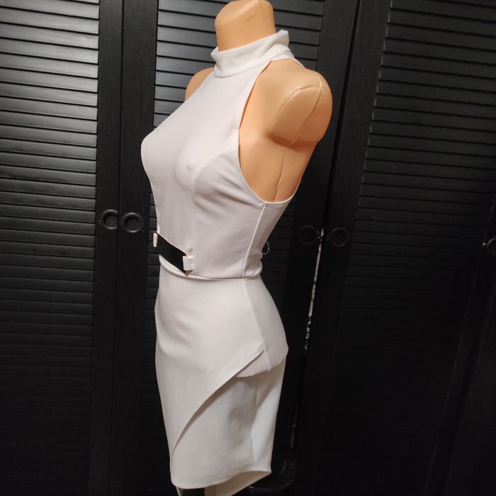 Seksowna sukienka NLY One