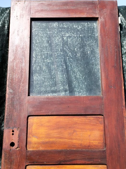 Porta  de Rua em Mogno/ Madeira Maciça