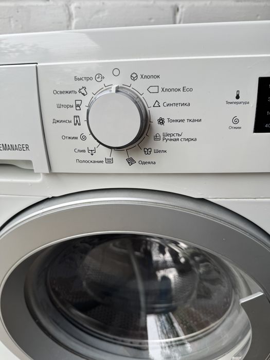 Стиральная машина на запчасти  Electrolux EWS1074SMU