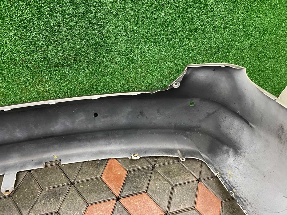 Бампер задній Mitsubishi Grandis Мітсубісі Грандіс