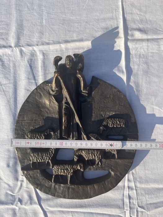 Metalowa płaskorzeźba