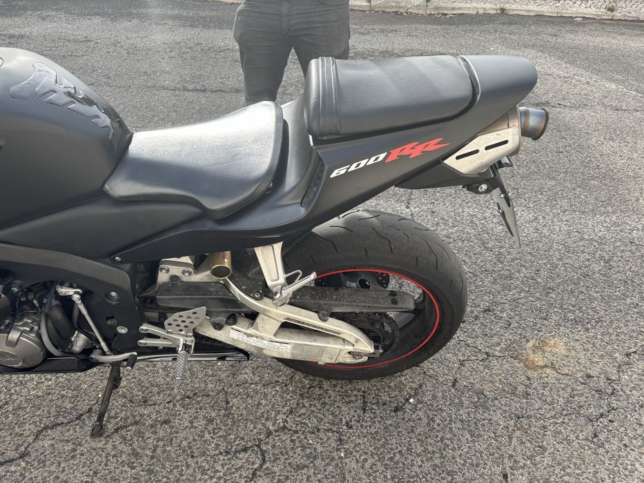 Vendo cbr 600 RR/kawasaki Z650