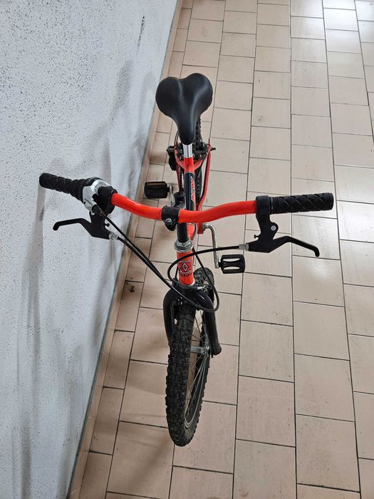 Bicicleta bmx criança