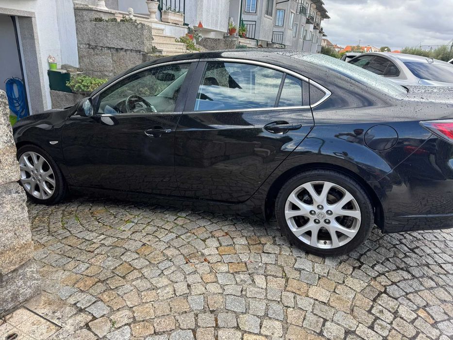 Carro Mazda 6 Sedan de 2008