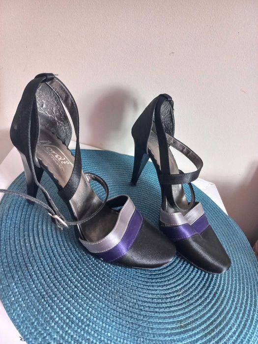 Buty szpilki czulenka