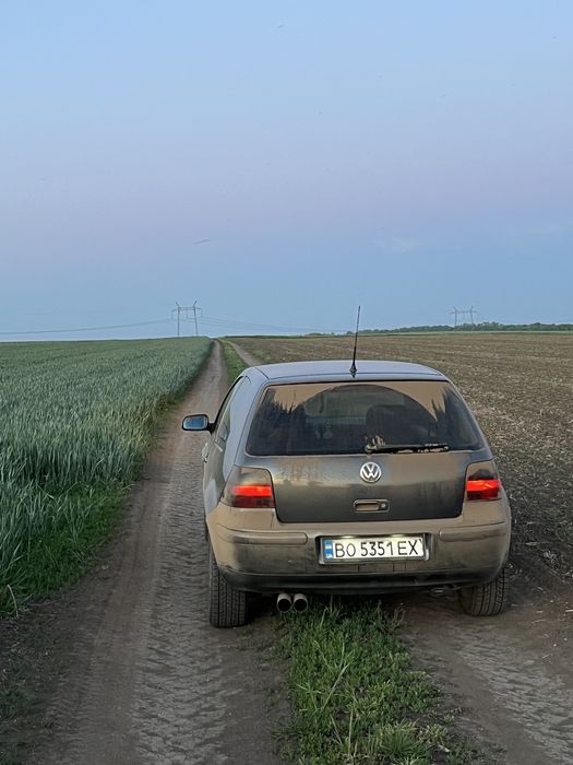 Продам Volkswagen Golf 4