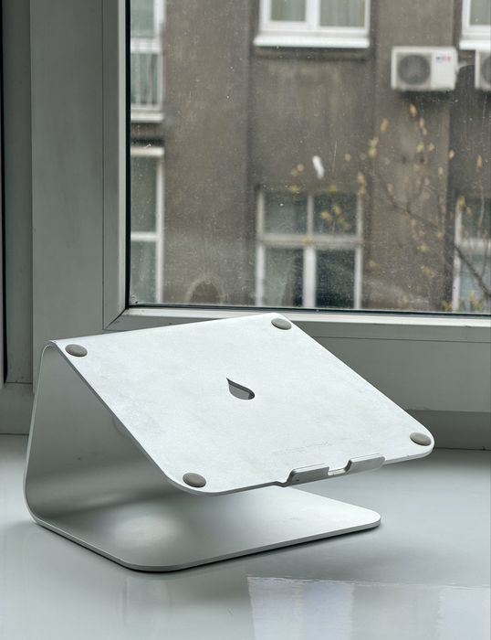 Підставка для ноутбука