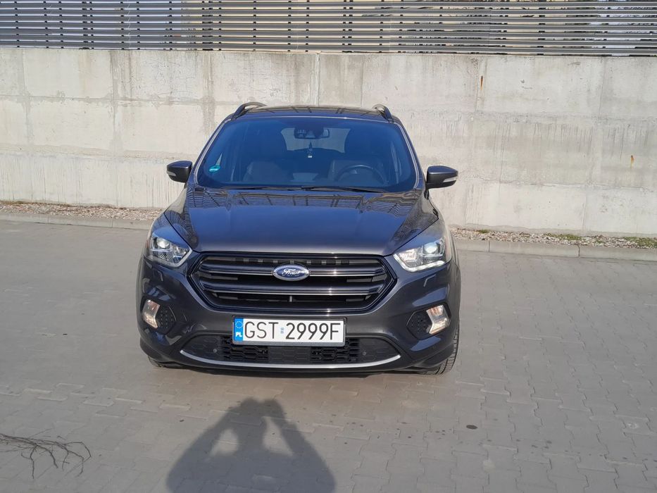 Ford Kuga Stan perfekcyjny , super wyposażenie ,2x4 ST-LINE,