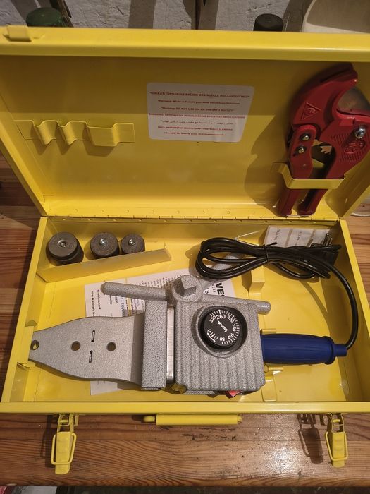 Zgrzewarka 1500W do rur  PCV PP w walizce matryce akcesoria zestaw 20-32 V