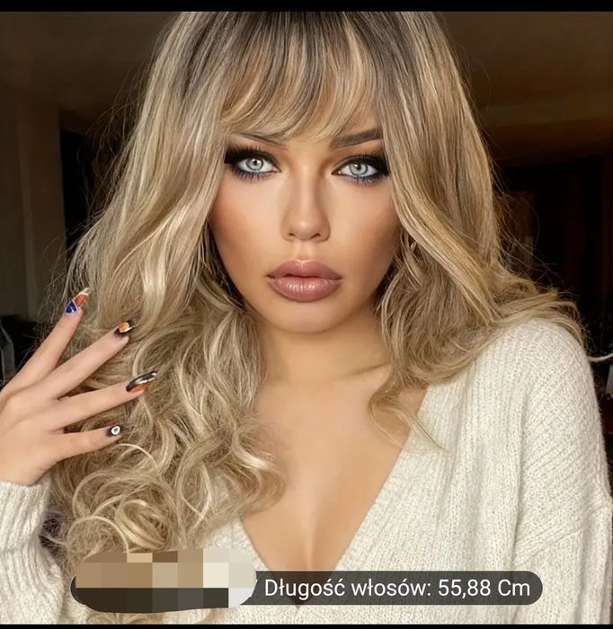 Ombre  blond falowana peruka z grzywką