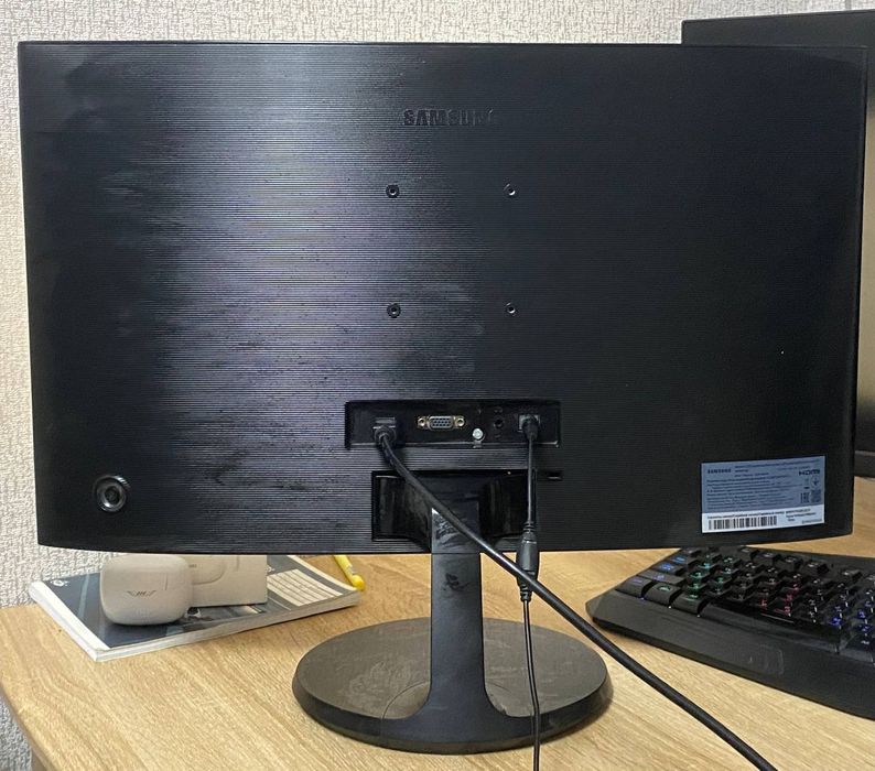 Продам монітор Samsung 24'