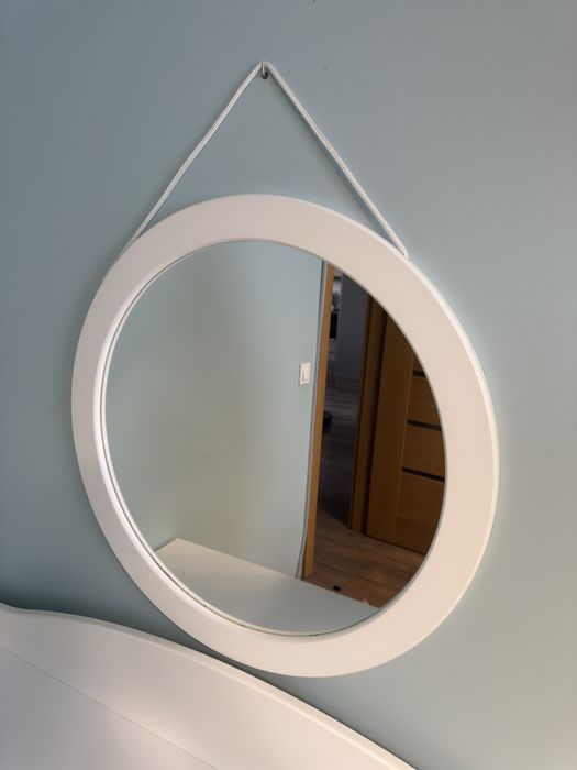 biurko + toaletka i lustro meblik